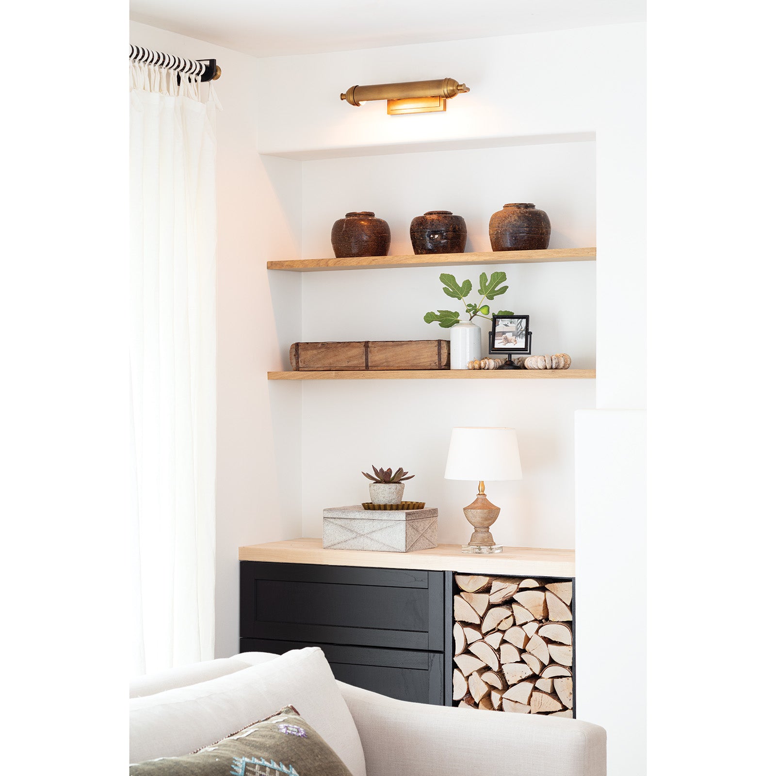 Devon Picture Light Small (Natural Brass)