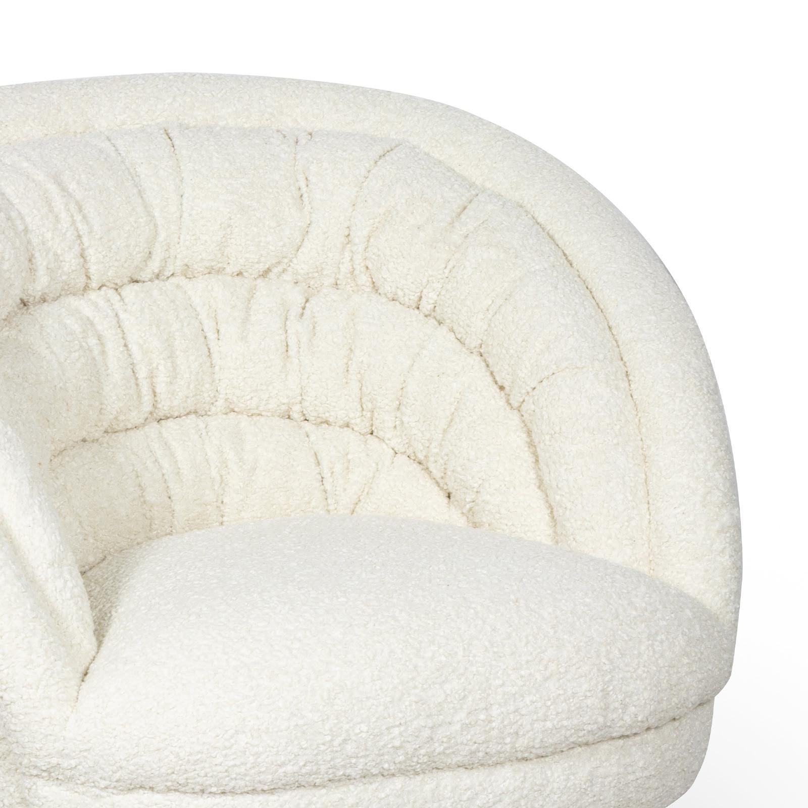 Gigi Chair (Boucle Faux Wool)