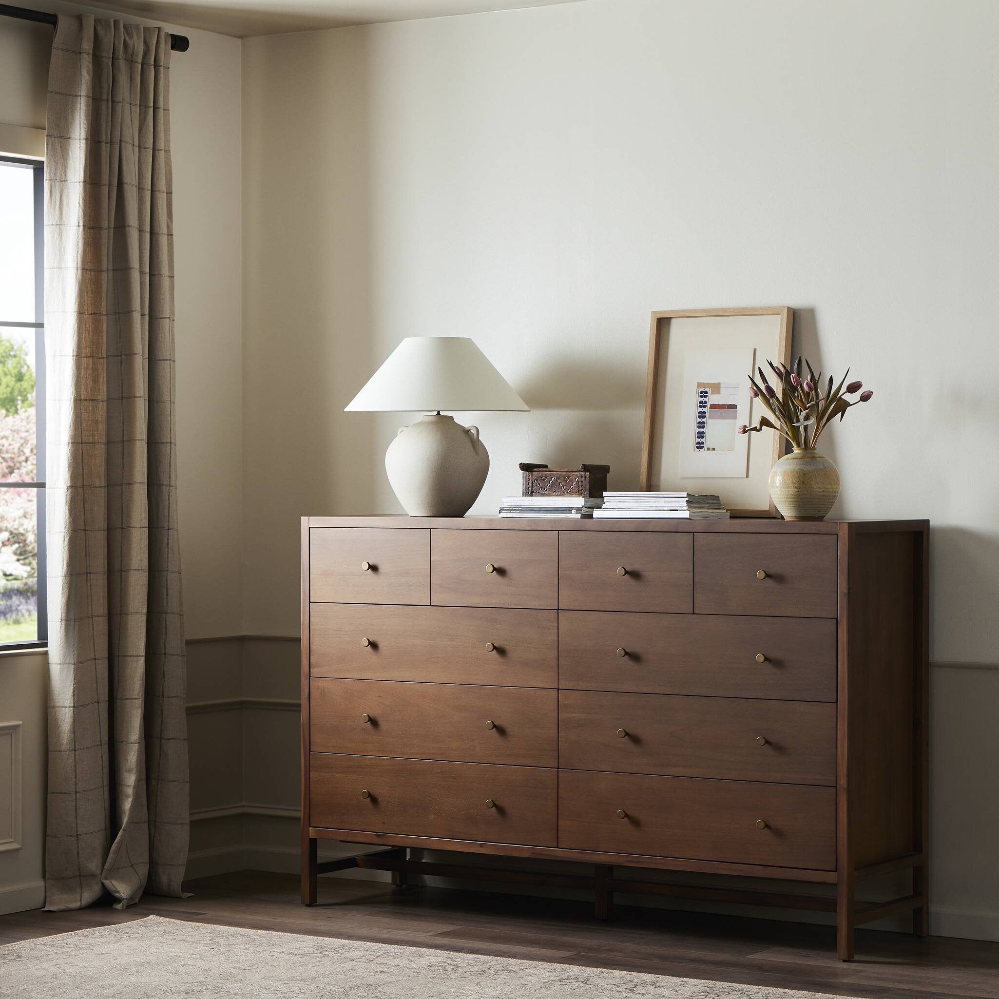 Sullivan 10 Drawer Dresser - Saddle Tan Veneer