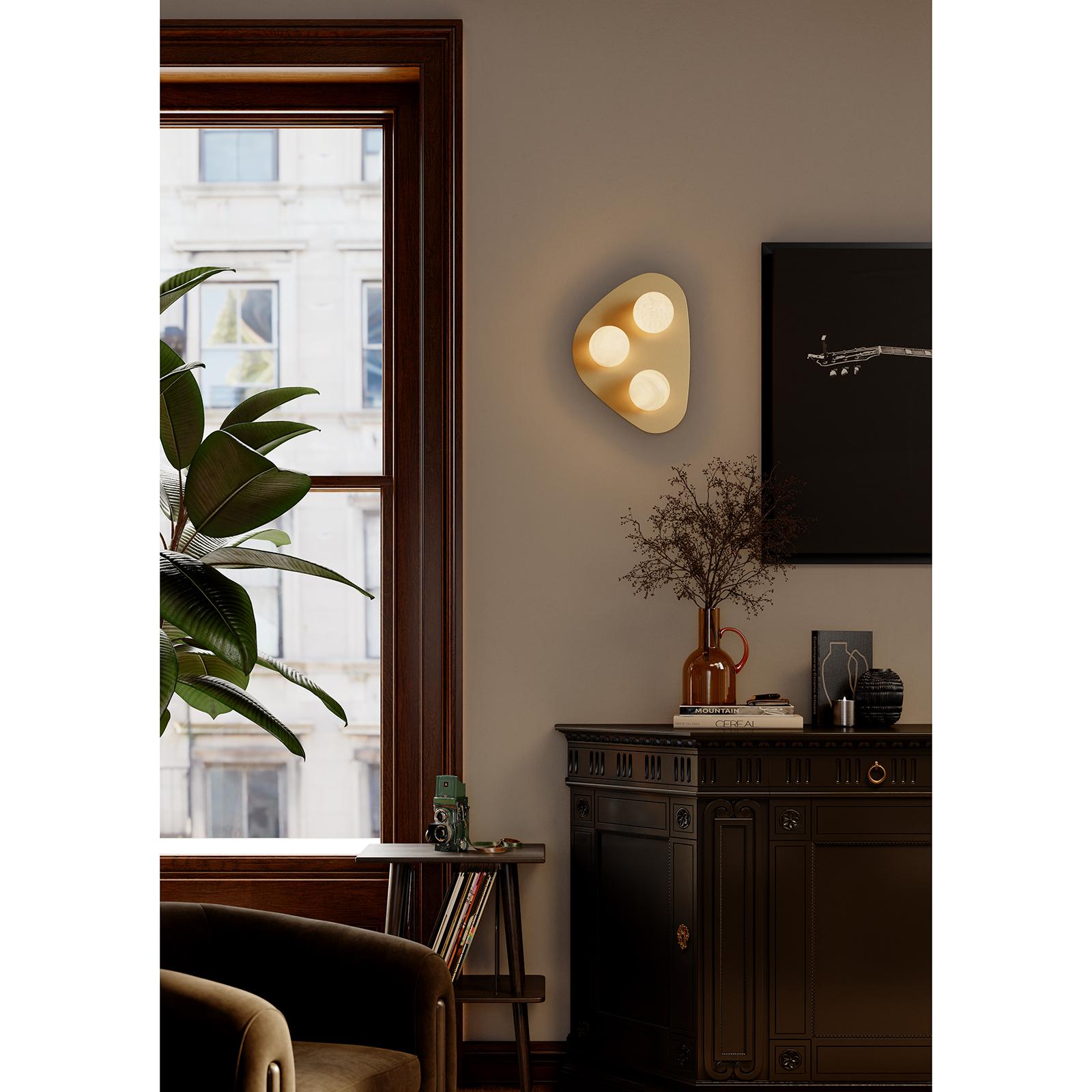Rhoads Flush Mount (Natural Brass)