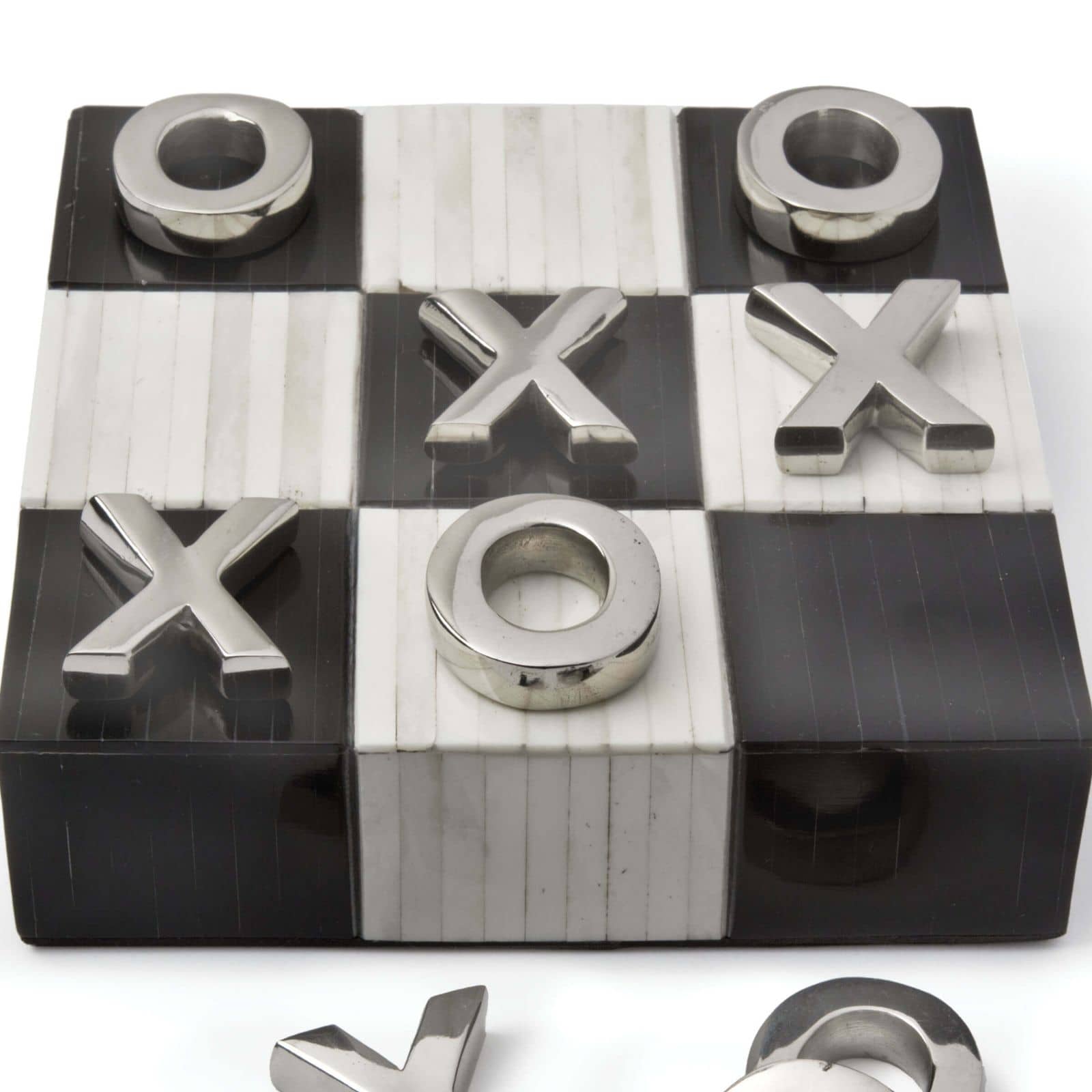 Tic Tac Toe Flat Board With Nickel Pieces