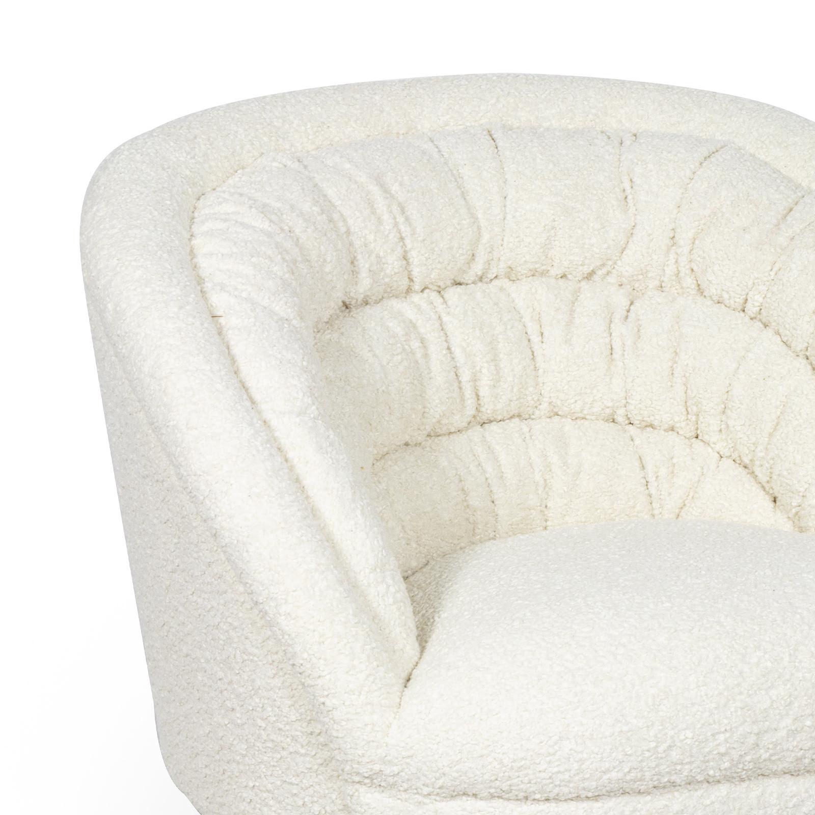 Gigi Chair (Boucle Faux Wool)