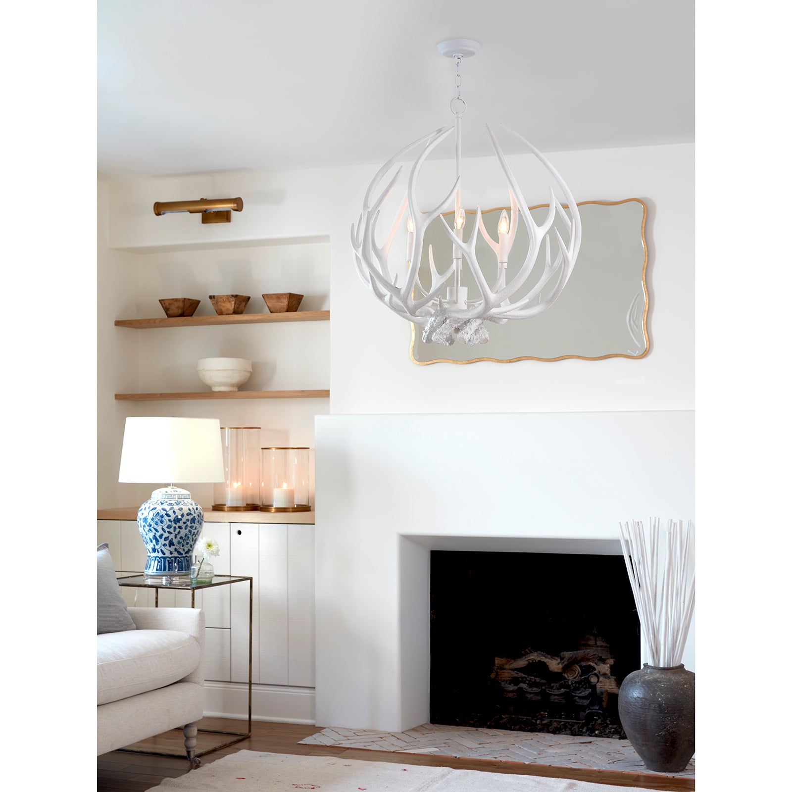 Tate Picture Light Medium (Natural Brass)