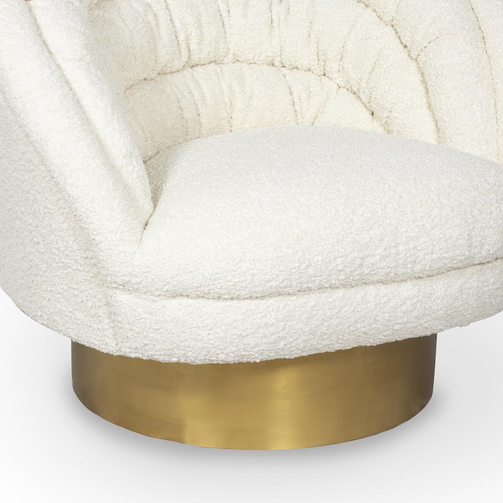 Gigi Chair (Boucle Faux Wool)