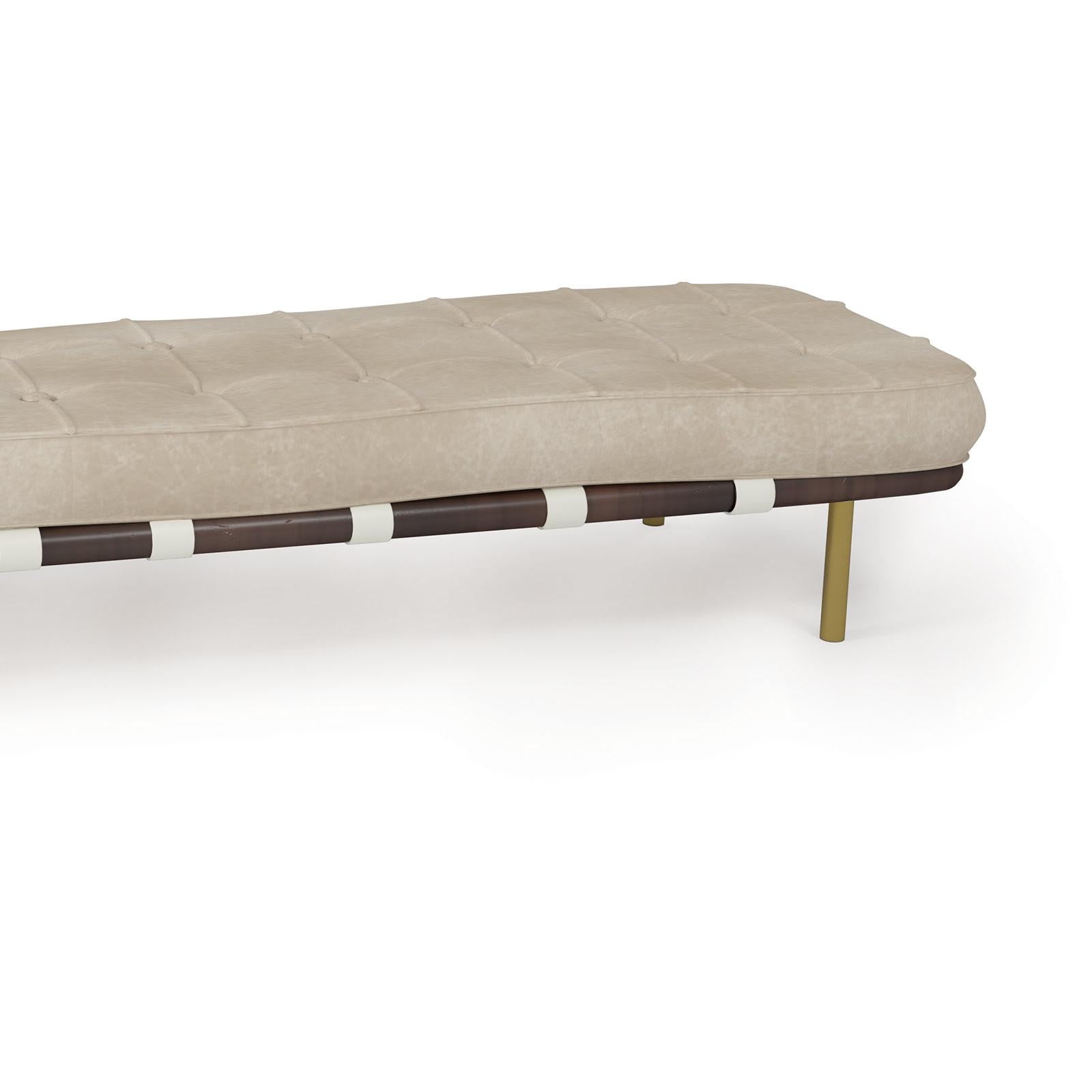 Tufted Gallery Bench (Cappuccino)