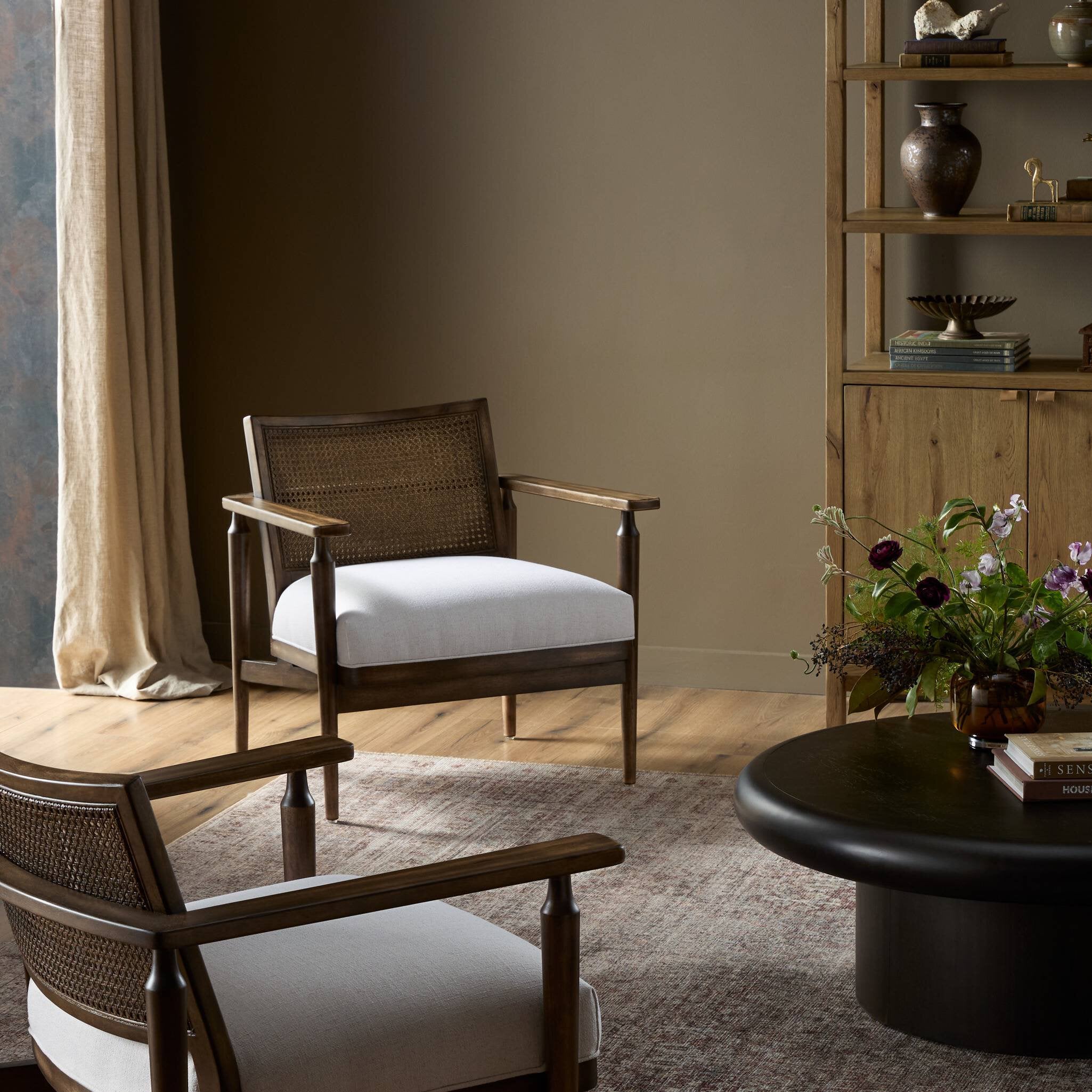 Xavier Chair - Antwerp Bone