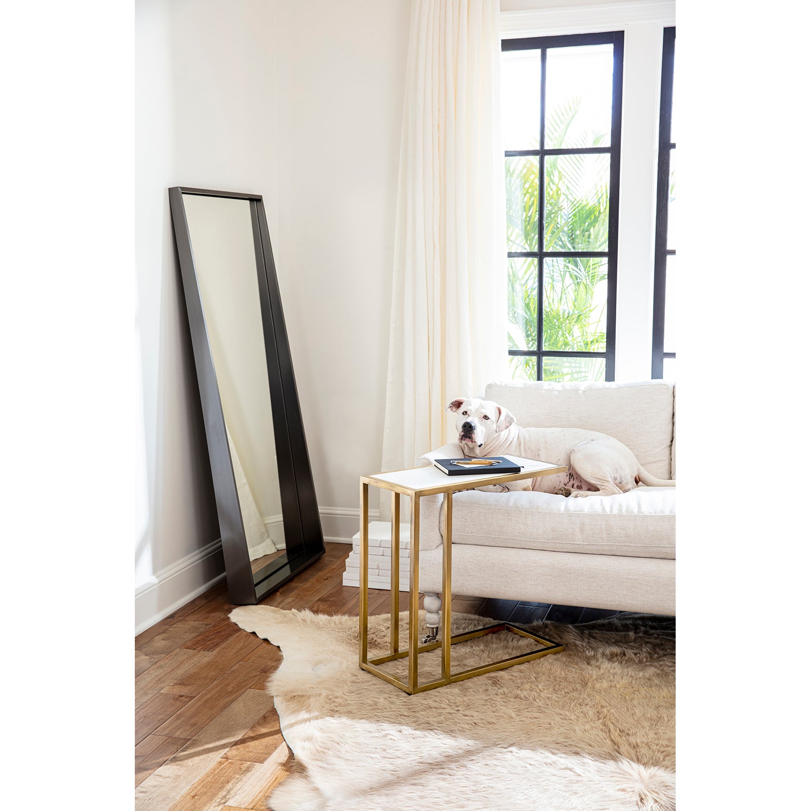 Echelon Sofa Hugger Table (Natural Brass)