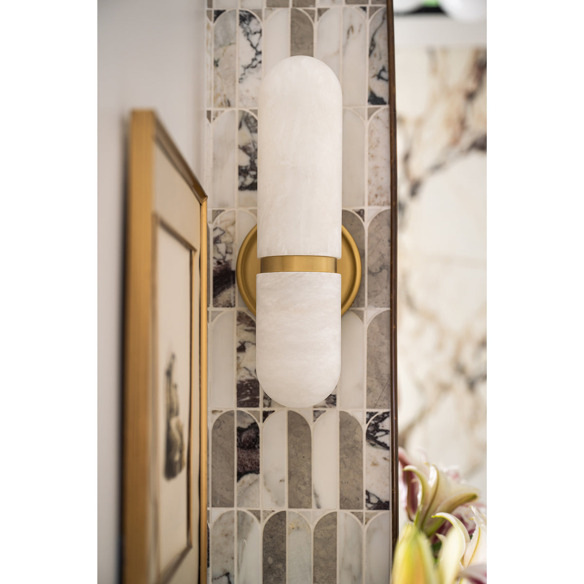 Salon Sconce Small (Natural Brass)
