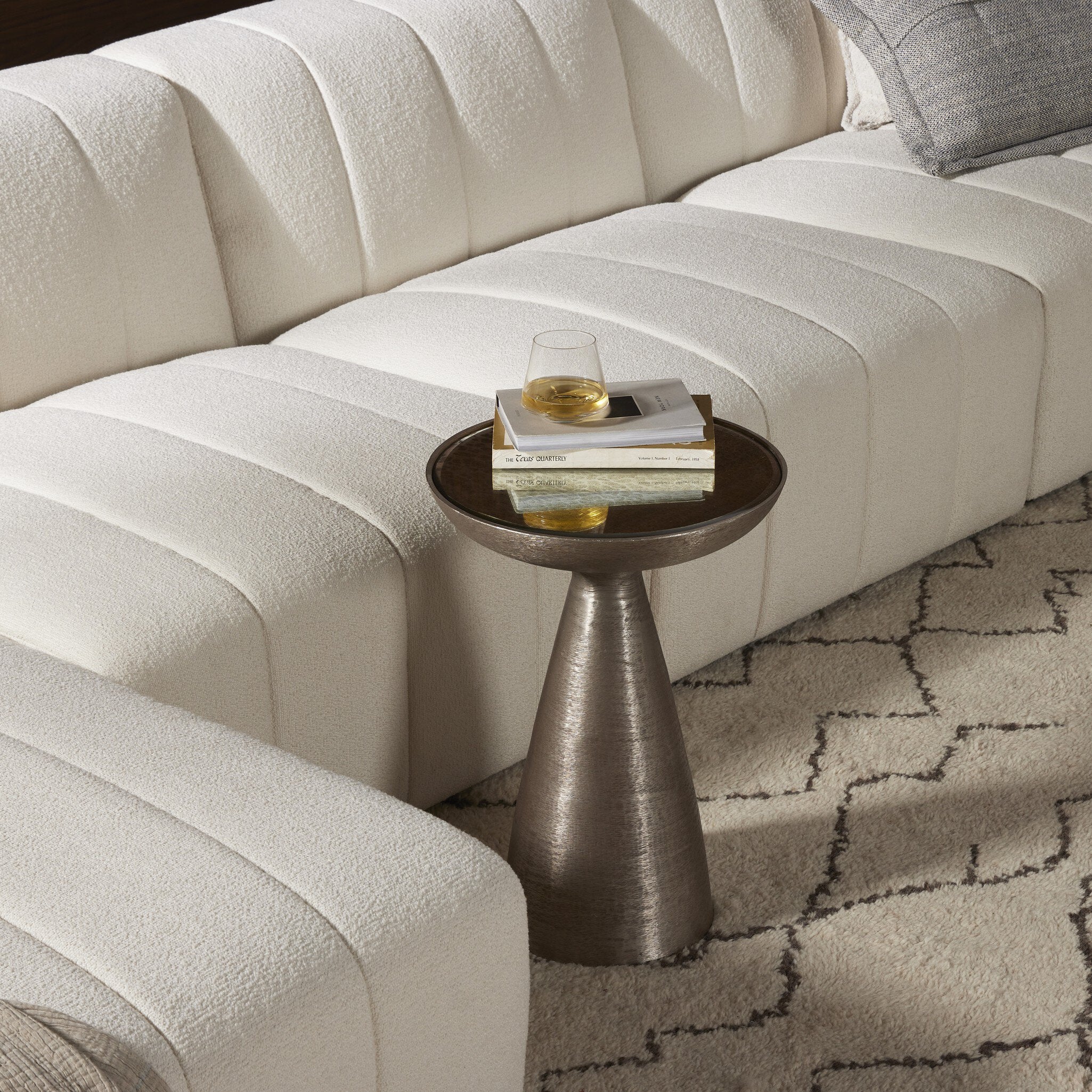 Marlow Mod Pedestal Table - Ash Glass