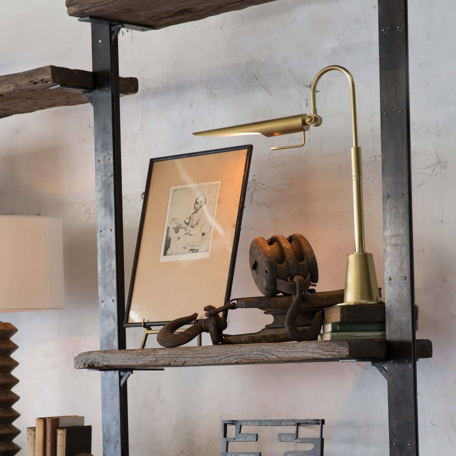 Raven Task Lamp (Natural Brass)