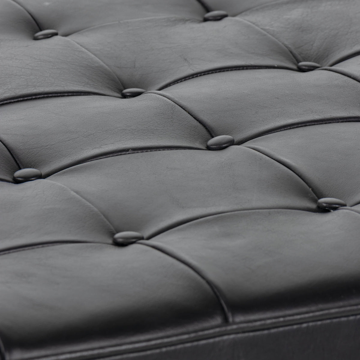 Tufted Bench Square (Modern Black)