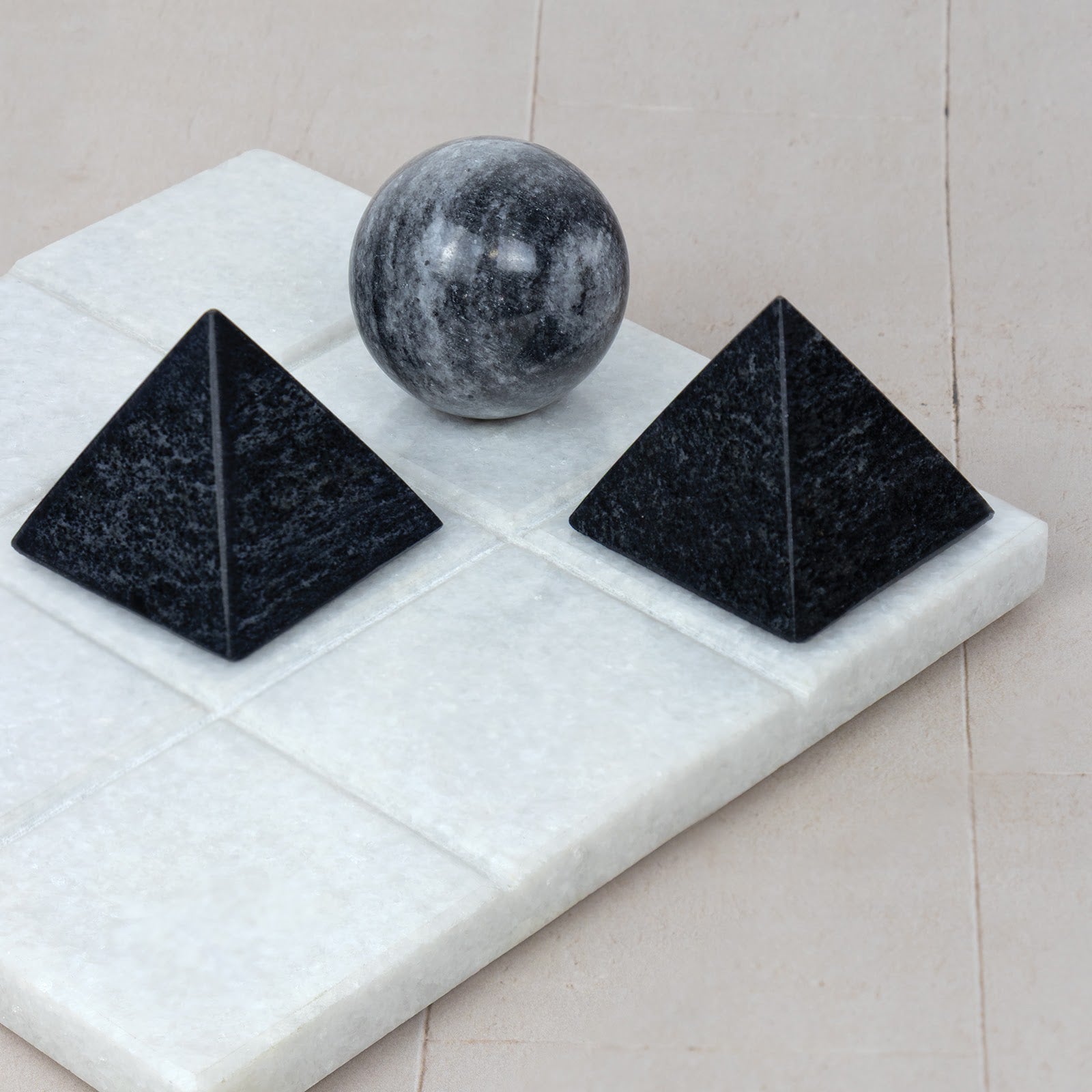 Tic Tac Toe Marble Board (White)