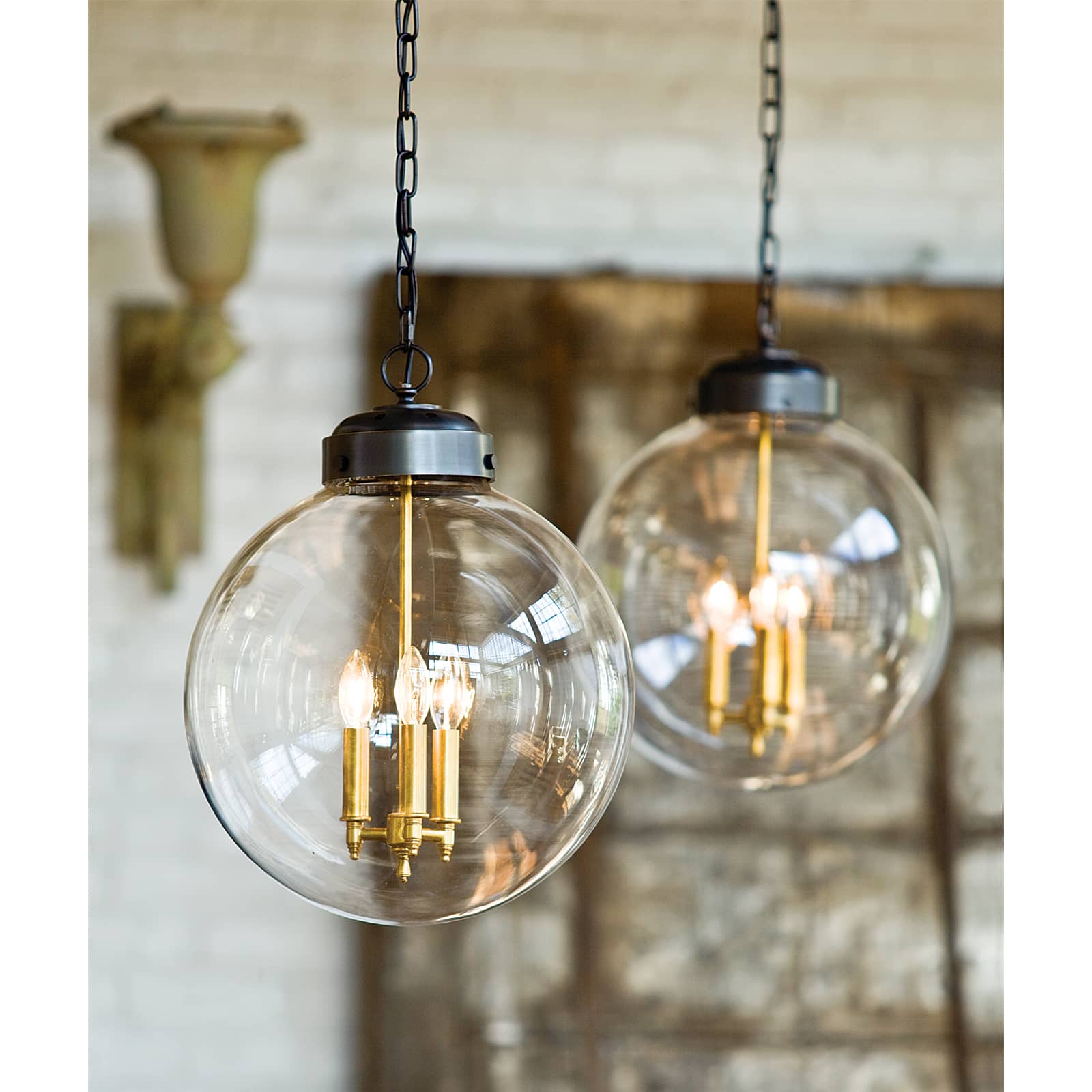 Globe Pendant (Oil Rubbed Bronze and Natural Brass)